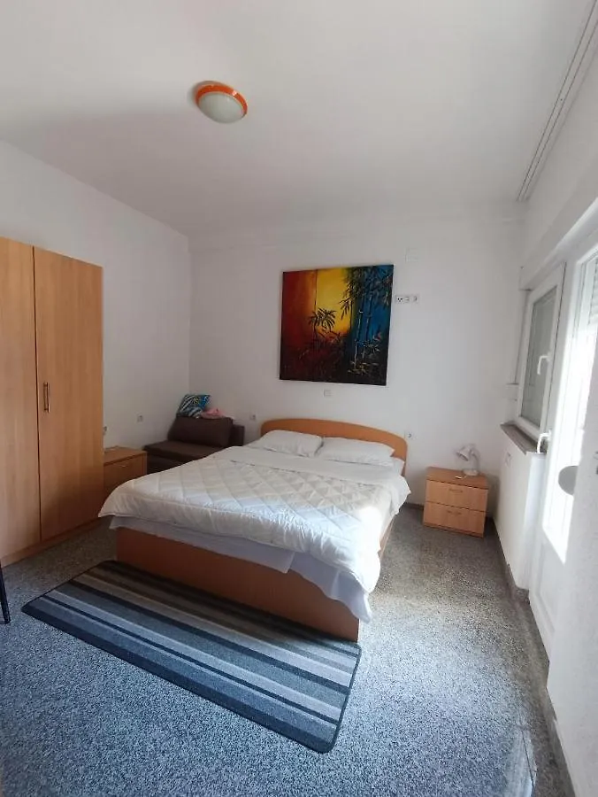 Appartamento Apartmani Centar Starigrad Paklenica Croazia