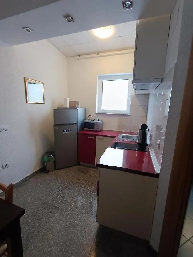 Apartmani Centar Starigrad Paklenica 0*,
