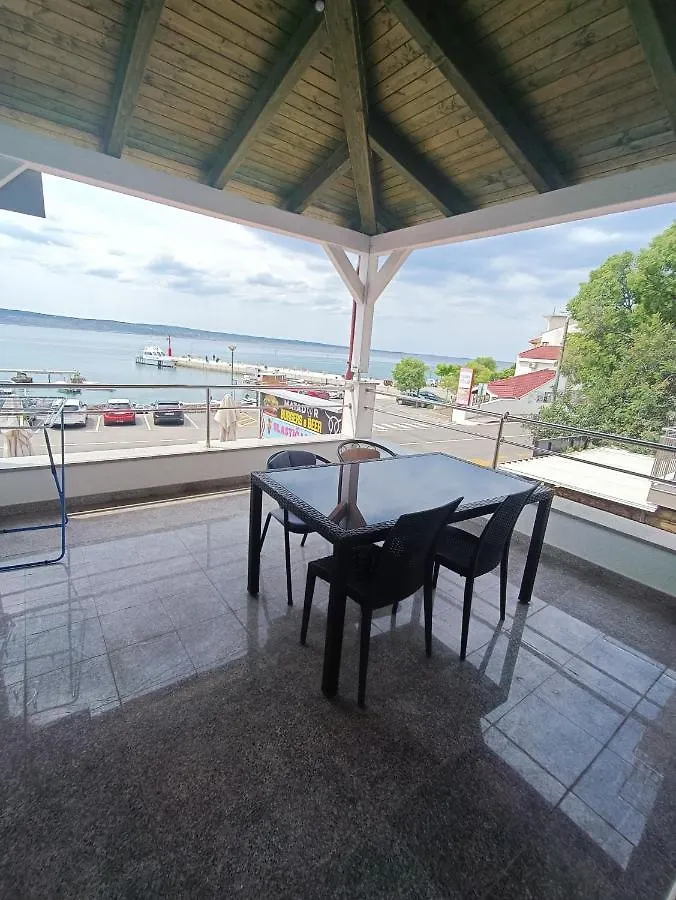 Apartmani Centar Starigrad Paklenica Appartamento