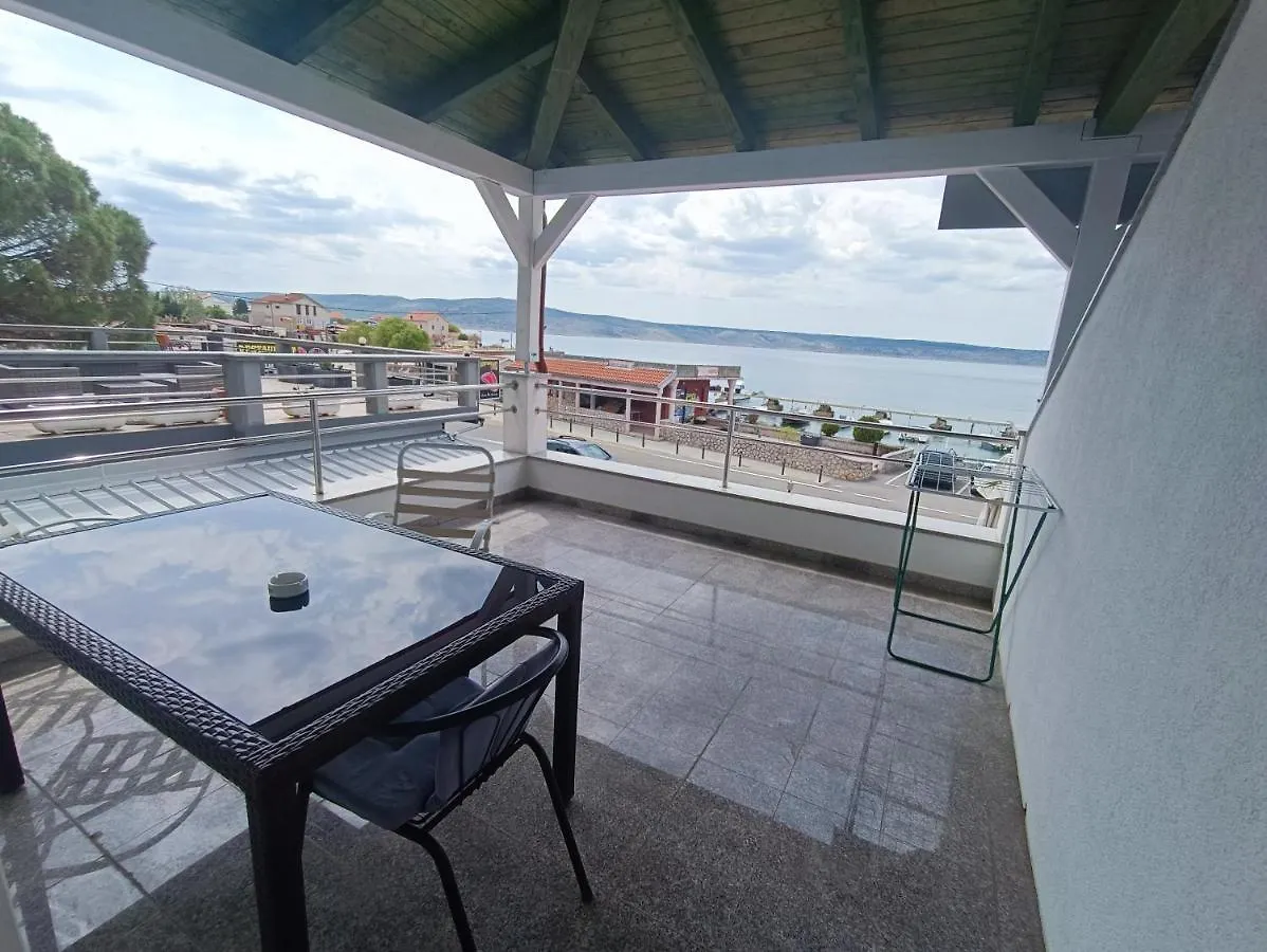Appartamento Apartmani Centar Starigrad Paklenica